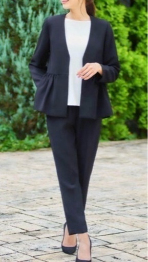 フォーマルスーツ　セレモニースーツ