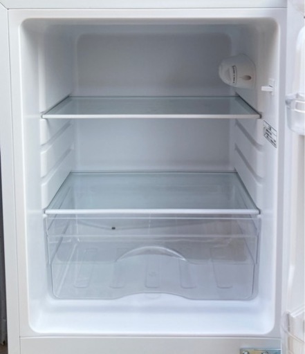 ニトリ　106L冷蔵庫　NTR-106WH