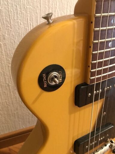 Burny RLS-60 90's、イエロー BUMP OF CHICKEN藤原基央氏が使用