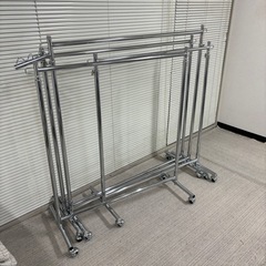 ハンガーラック 調節可能  ×4