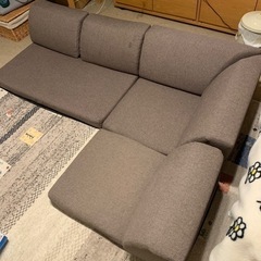 引渡し予定者が決まりました。ローソファセット