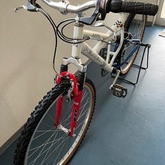 値下げ！美品！　PEUGEOT プジョー　マウンテンバイク　VTT－805　トリコロール　MINOURA DS-30A 付の画像