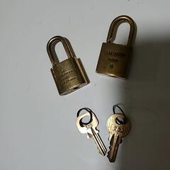 美品ルイヴィトン南京錠の画像