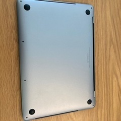 MacBook pro 2018, 13inch  corei7 メモリ16gの画像
