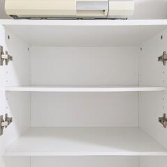 食器棚、キッチン収納の画像