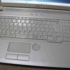 ⭐美品⭐ 最新OSWin11 LIFEBOOK AH56/D☆Core i5-2520☆高速SSD240ＧＢ☆メモリ6GB☆Office2021☆カメラ☆無線☆Blu-rayの画像