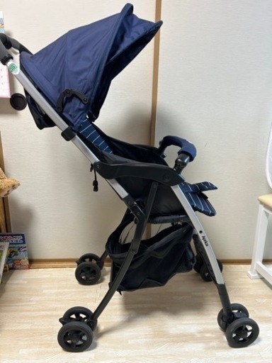 アップリカ　マジカルエアーae B型ベビーカー　子供用品 ベビー用品 ベビーカー、バギー