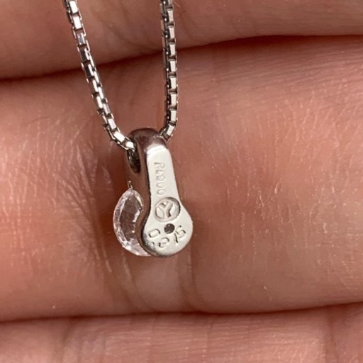 pt900 プラチナ900 pt850 ダイヤネックレス　2.8g ダイヤ　 0.315 約40cm