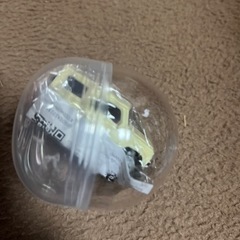 ジムニーガチャガチャ黒とベージュ合わせて2個の画像