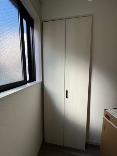 新品クロゼット扉　両開き二枚　家具