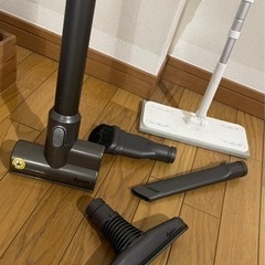 【決まりました】ダイソン掃除機一式、クイックルワイパーの画像