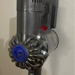 【決まりました】ダイソン掃除機一式、クイックルワイパーの画像
