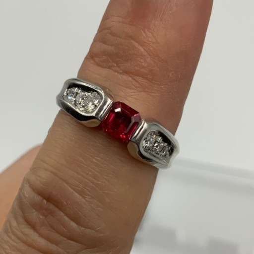 Pt900 プラチナ900 ルビー　ダイヤモンドリング　8.6g 約12号　ルビー0.59ct ダイヤ 0.2ct