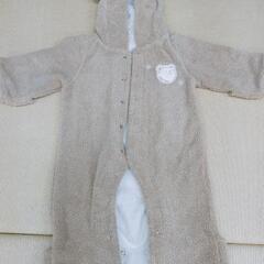 哺乳瓶+洋服の画像