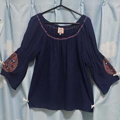 刺繍入り服