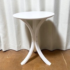 サイドテーブル ソファ横に コーナーテーブルの画像