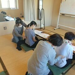 背中かっさ&おっぱいかっさ講座託児付きの画像