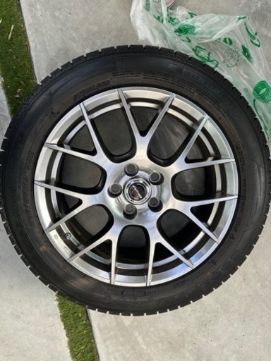 美品　タイヤホイール　スタッドレス　グッドイヤー　アイスナビ