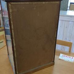 無料◆フランス人形の入ってきた人形ケース◆40×34×59ｃｍ◆木製枠【こちらは店舗です。浜村鹿野温泉ICから3分 買取本舗 宮本リサイクル 営業時間９～１９時 定休日水曜日】の画像
