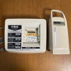電動自転車　バッテリーと充電器