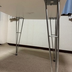 テーブルの画像