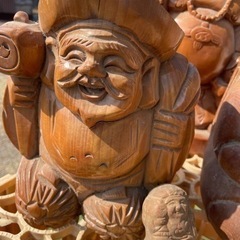  木彫り置物の画像