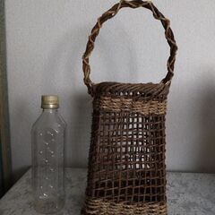 （価格変更）透かし編みかご　花入れ　小物入れの画像