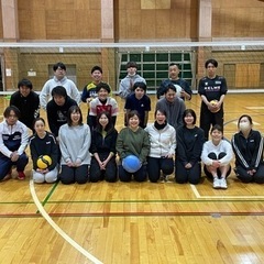 バレーボールやりませんか？！