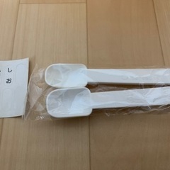 キッチンラック　調味料入れの画像
