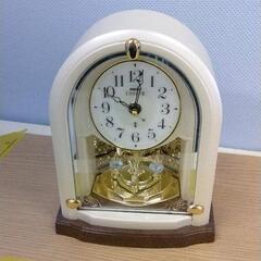 【未使用品】SEIKO セイコー EMBLEM エンブレム 置時計 HW593W SEIKO EMBLEM（セイコー エムブレム）回転飾り付 電波置き時計