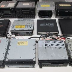 カーオーディオ、カーナビなど、まとめて　28 台の画像