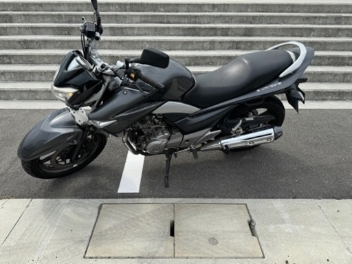 GSR250 グレー　走行距離14000キロ