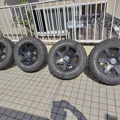 車のパーツ タイヤ、ホイール