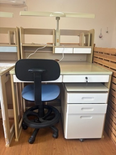 家具 オフィス用家具 机