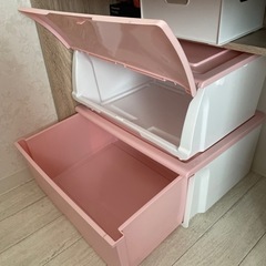 ストレージ