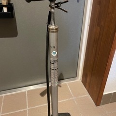 自転車　空気入れの画像