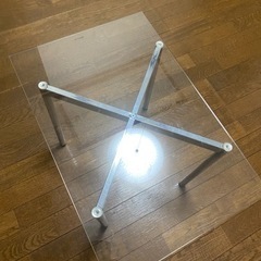 ガラステーブル　の画像