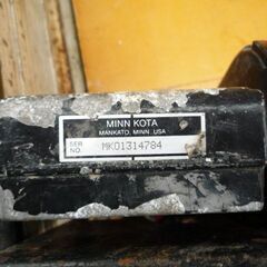バス釣りや小型ボートの先端に最適なミンコタフット式エレキ　中古の画像
