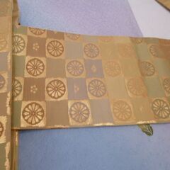 ★正絹★丸洗い済み★裄６８㎝★パステルグラデーションにお花柄★の画像