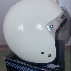 (取引中)ヘルメット　白　バイクの画像