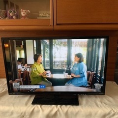 特価美品★薄型軽量 32インチ 液晶テレビ