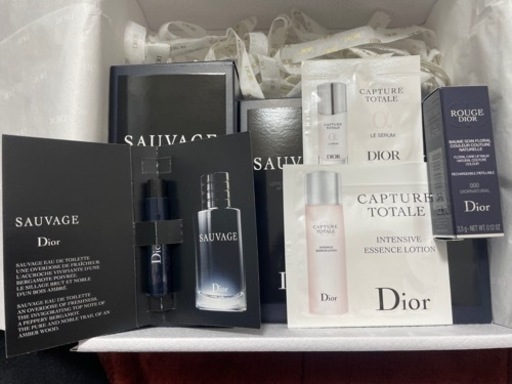 大幅値下げ　DIOR ディオール　コスメ　化粧　香水　SAUVAGE ソヴァージュ　セット　ブランド　プレゼント　彼氏　彼女　ギフト