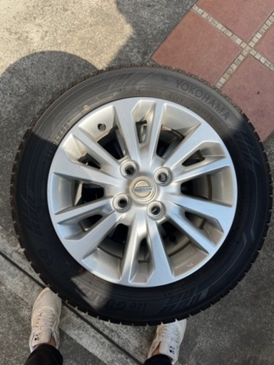 ！！美品！！デイズ　アイスガード　4本セット　値段交渉可能！　ヨコハマタイヤ　アイスガード　スタットレスタイヤ