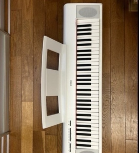 ヤマハ　YAMAHA 電子ピアノ　piaggero NP-12