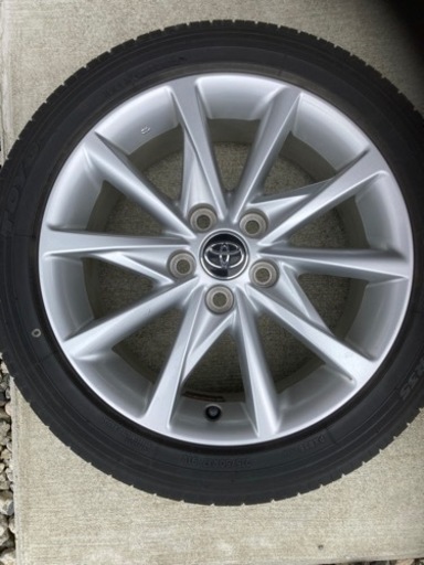 プリウスα 純正ホイール