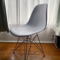 イームズチェア（リプロダクト）
