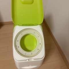 オムツ用ゴミ箱の画像