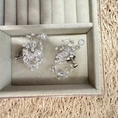 【新品、未使用】イヤリングの画像