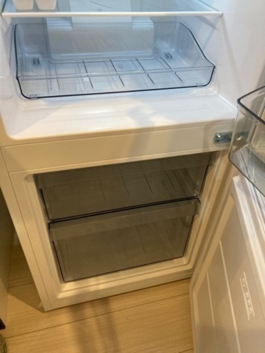 美品★2023年製★121L2ドア冷蔵庫★23年11月購入★