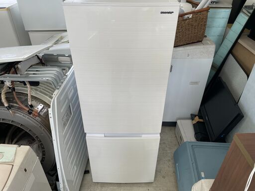 配送設置込み　2021年製　シャープ179L冷蔵庫　分解クリーニング済み！！